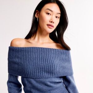 Abercrombie & Fitch Blue Off The Shoulder Sweater